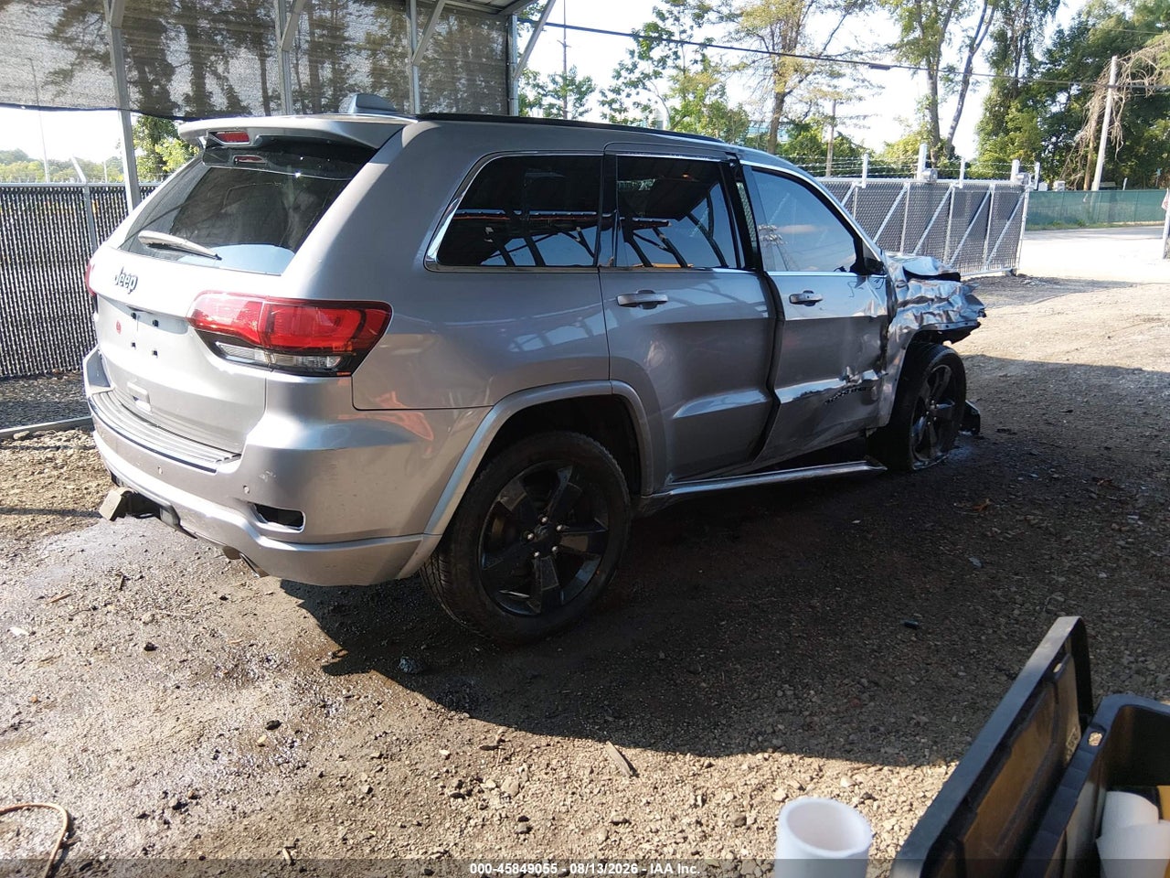 2015 JEEP GRAND CHEROKEE ALTITUDE · 4/11