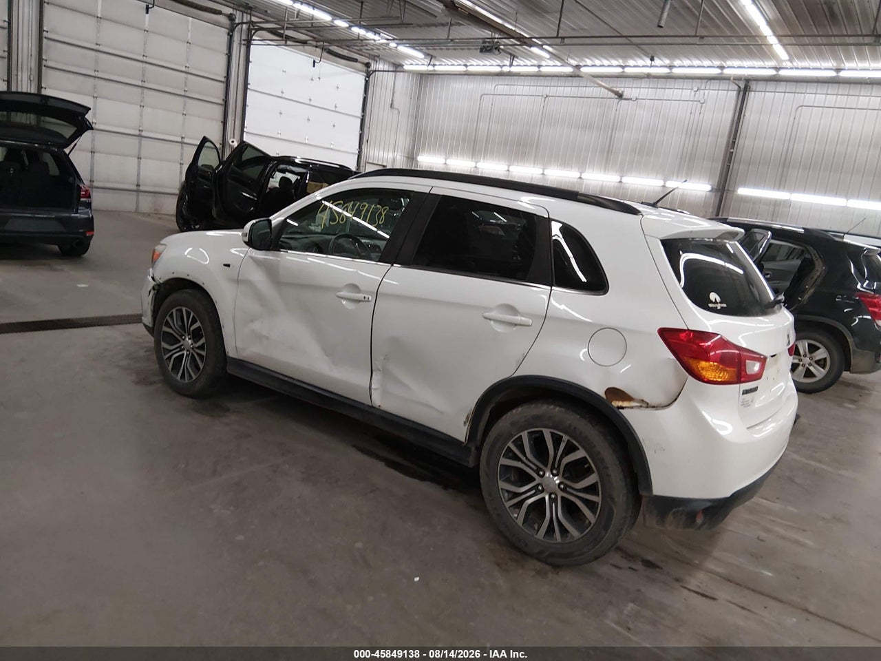 2016 MITSUBISHI OUTLANDER SPORT 2.4 SEL · 3/11