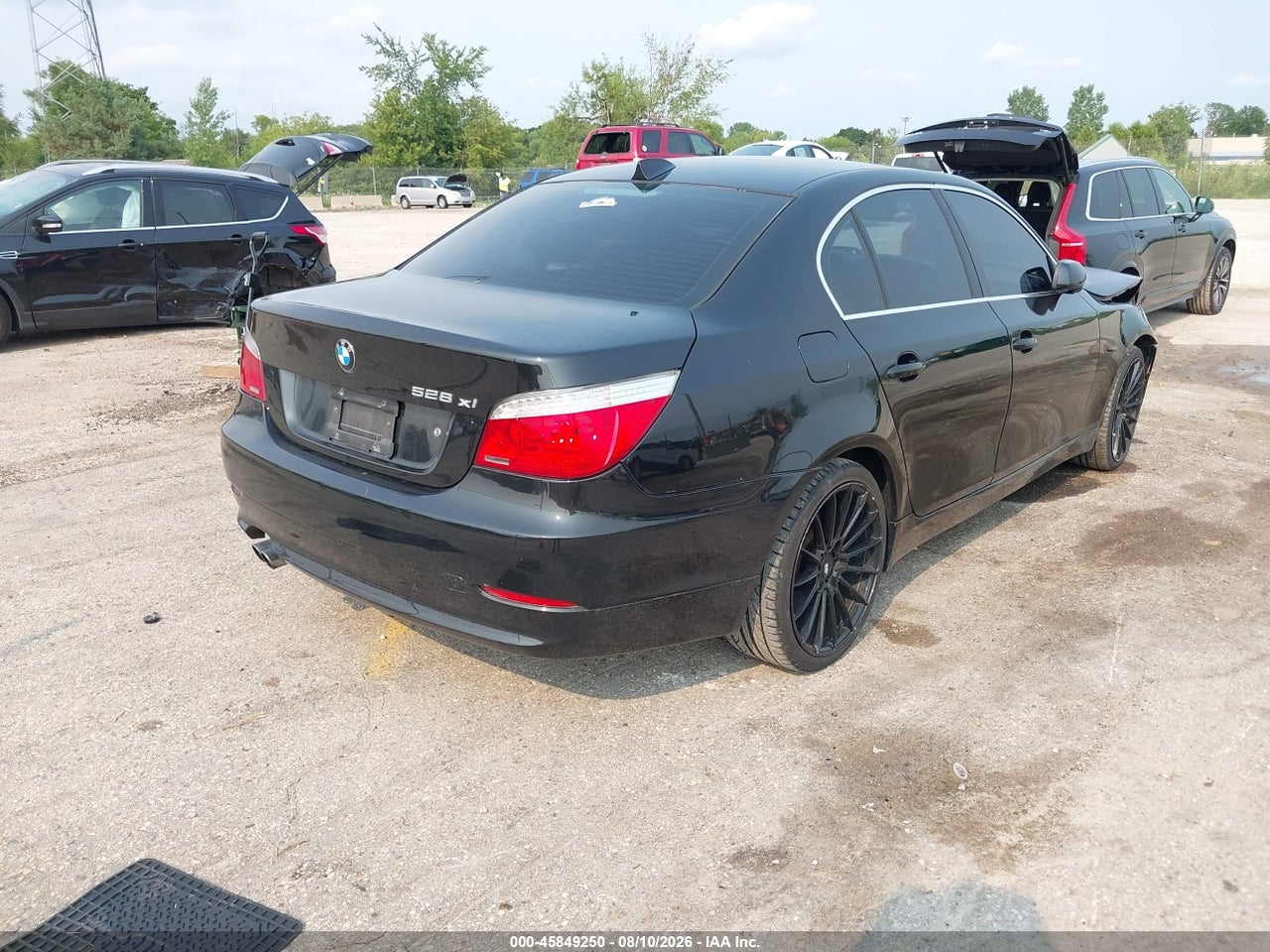 2008 BMW 528XI · 4/11