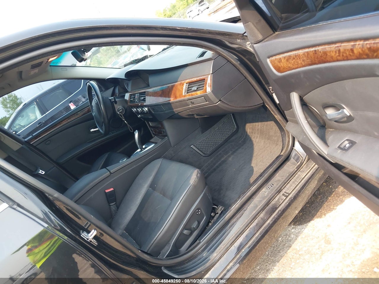 2008 BMW 528XI · 5/11