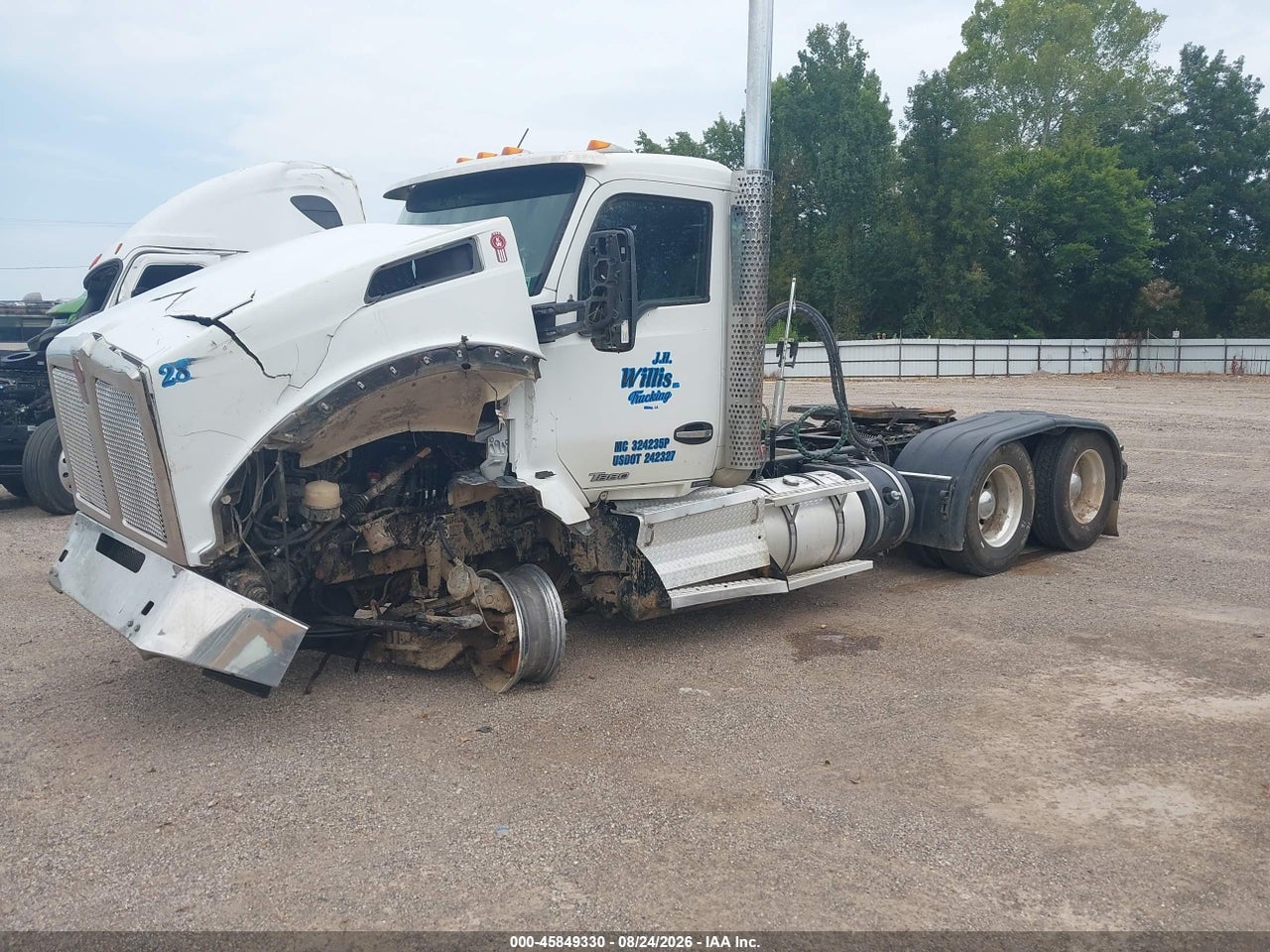 1XKZDP9X6LJ****** · 2020 KENWORTH T880 · 2/4