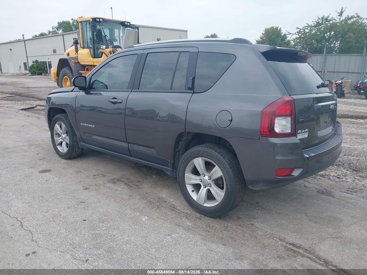 2017 JEEP COMPASS LATITUDE · 3/6