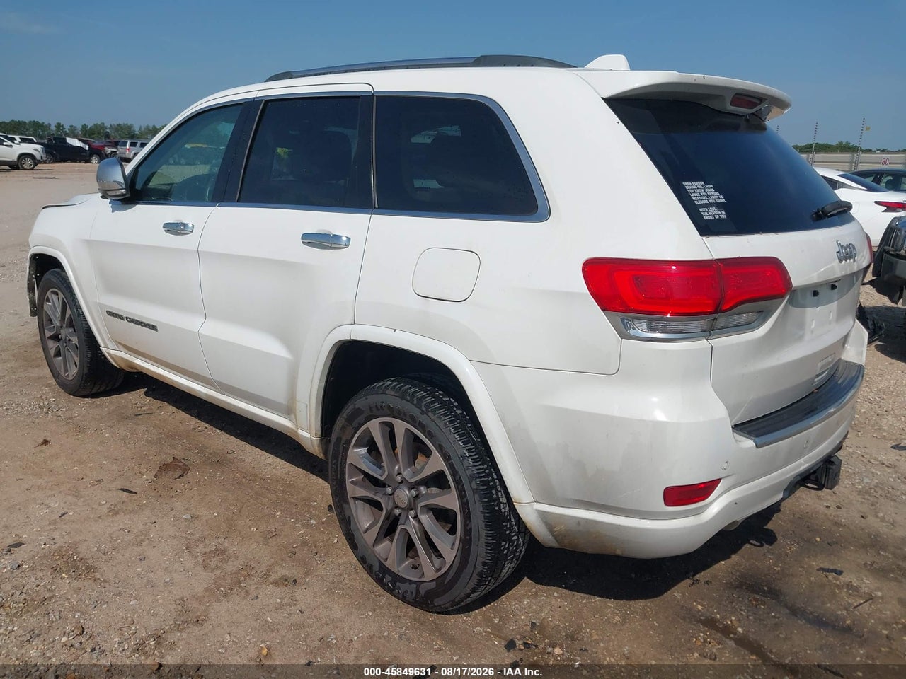 2017 JEEP GRAND CHEROKEE OVERLAND · 3/11