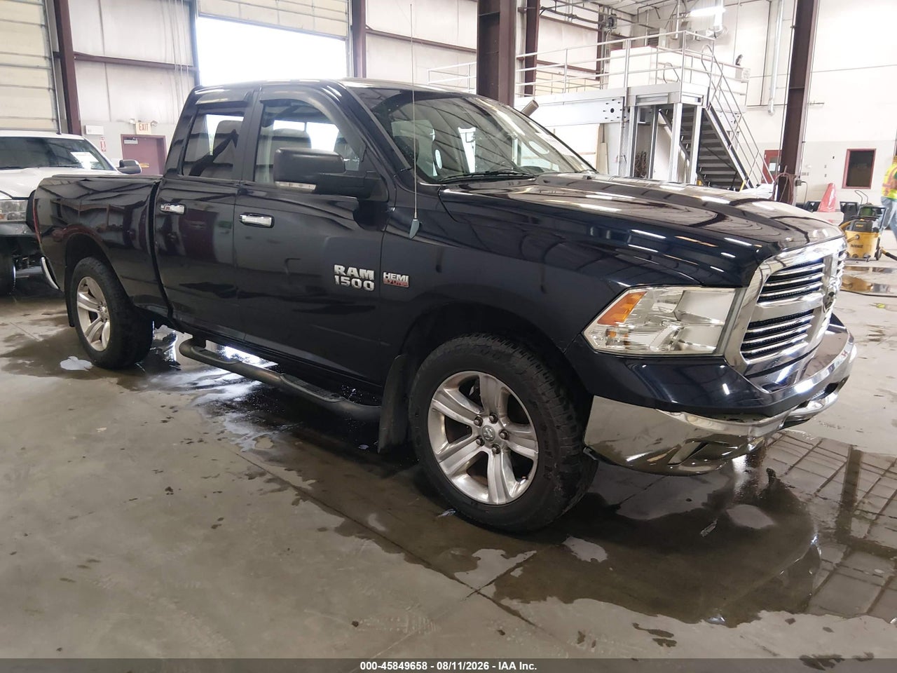 1C6RR7GT9DS****** · 2013 RAM 1500 SLT