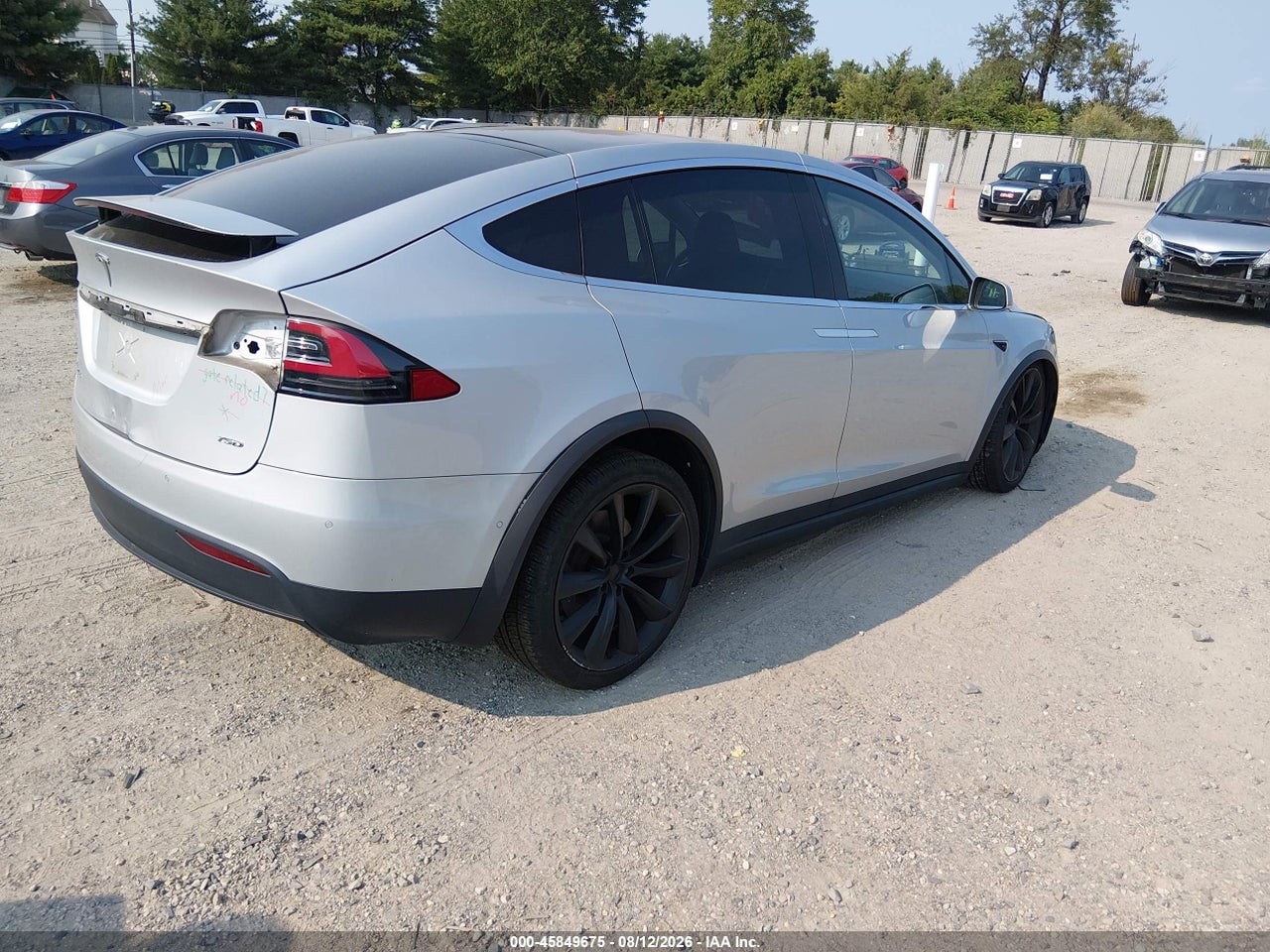 2017 TESLA MODEL X 100D/75D/90D · 4/9