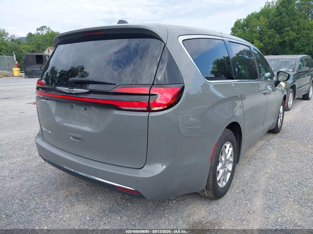 2025 CHRYSLER PACIFICA SELECT · 6/11