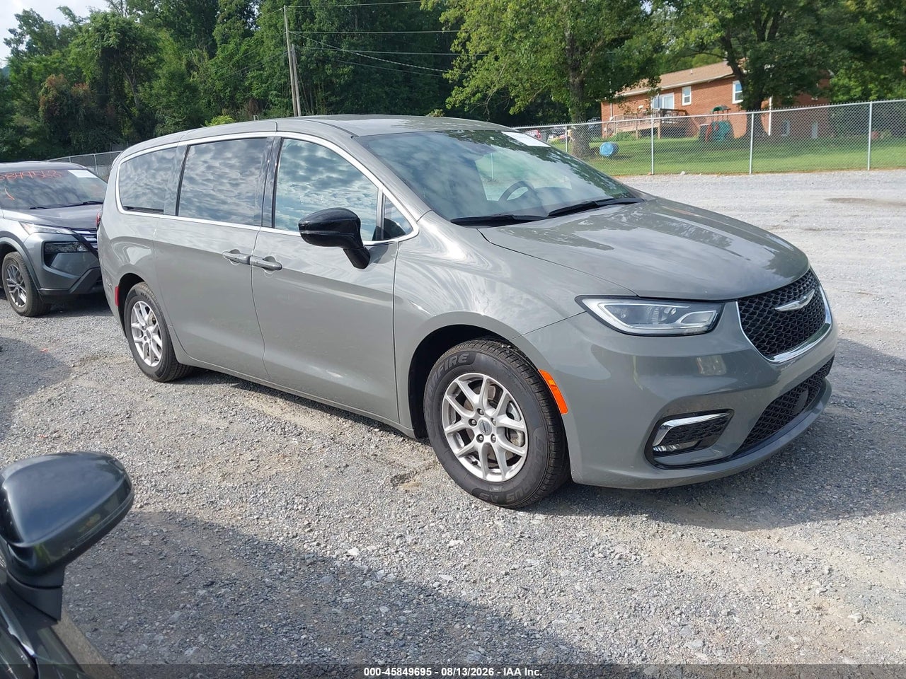 2C4RC1BG7SR****** · 2025 CHRYSLER PACIFICA SELECT