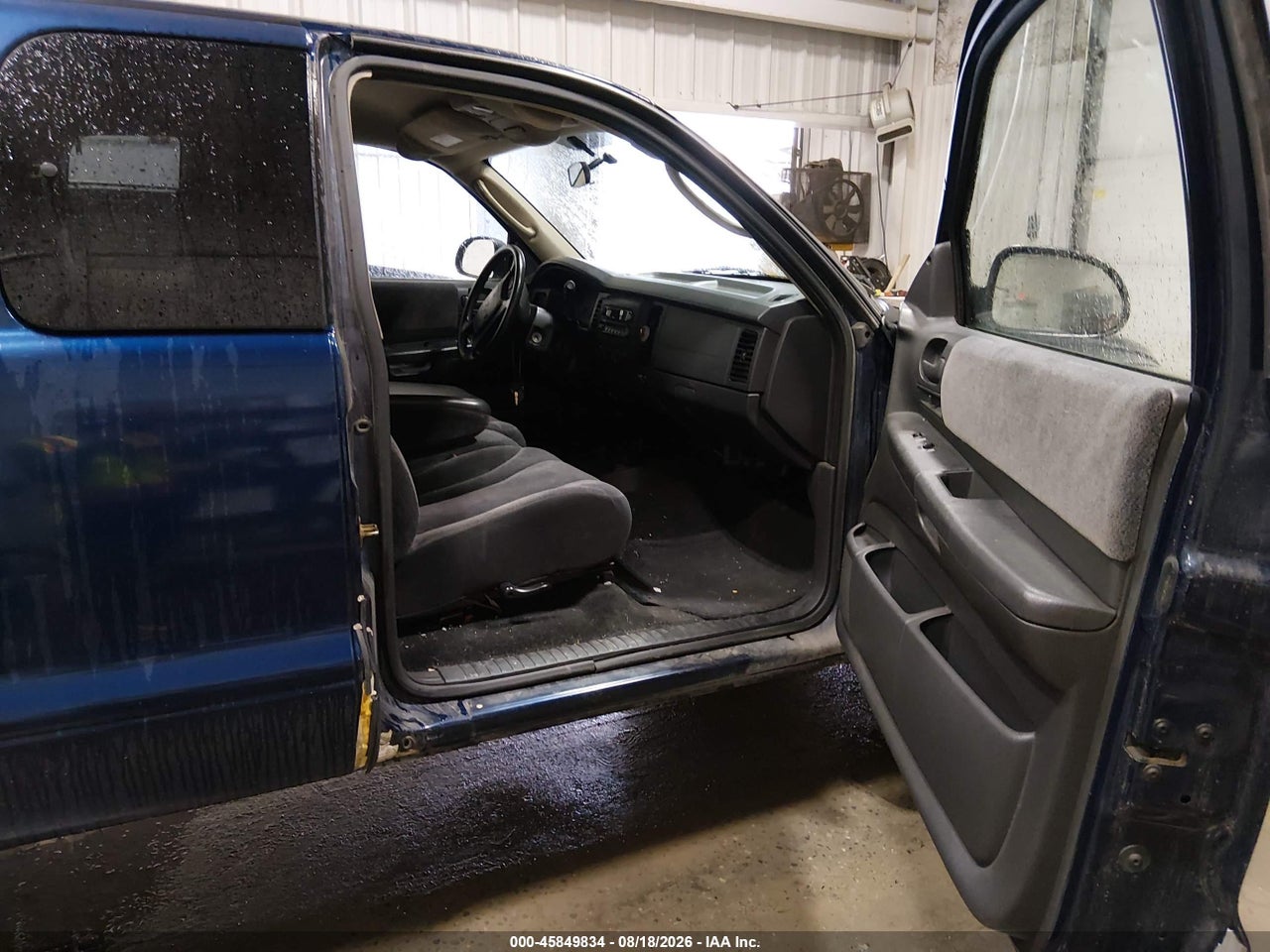 2003 DODGE DAKOTA SLT · 5/11