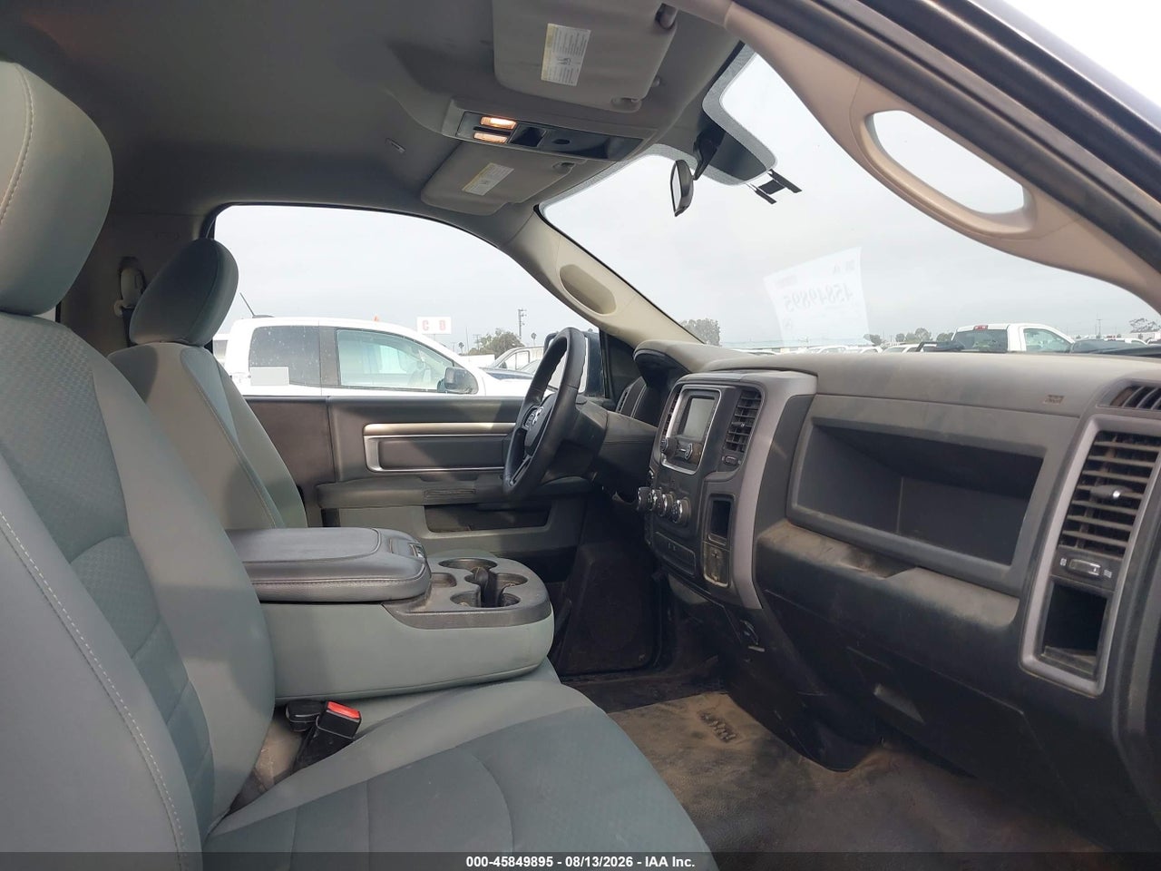 2019 RAM 1500 CLASSIC TRADESMAN  4X4 8' BOX · 5/11