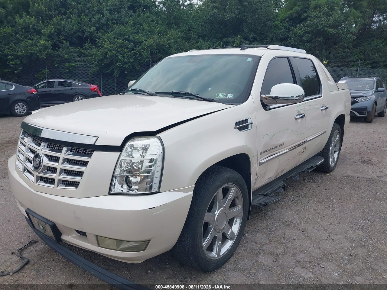 2007 CADILLAC ESCALADE EXT · 2/11