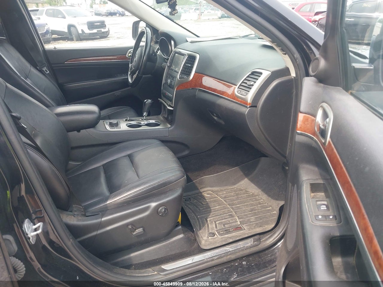 1C4RJFBT8DC****** · 2013 JEEP GRAND CHEROKEE LIMITED · 5/11
