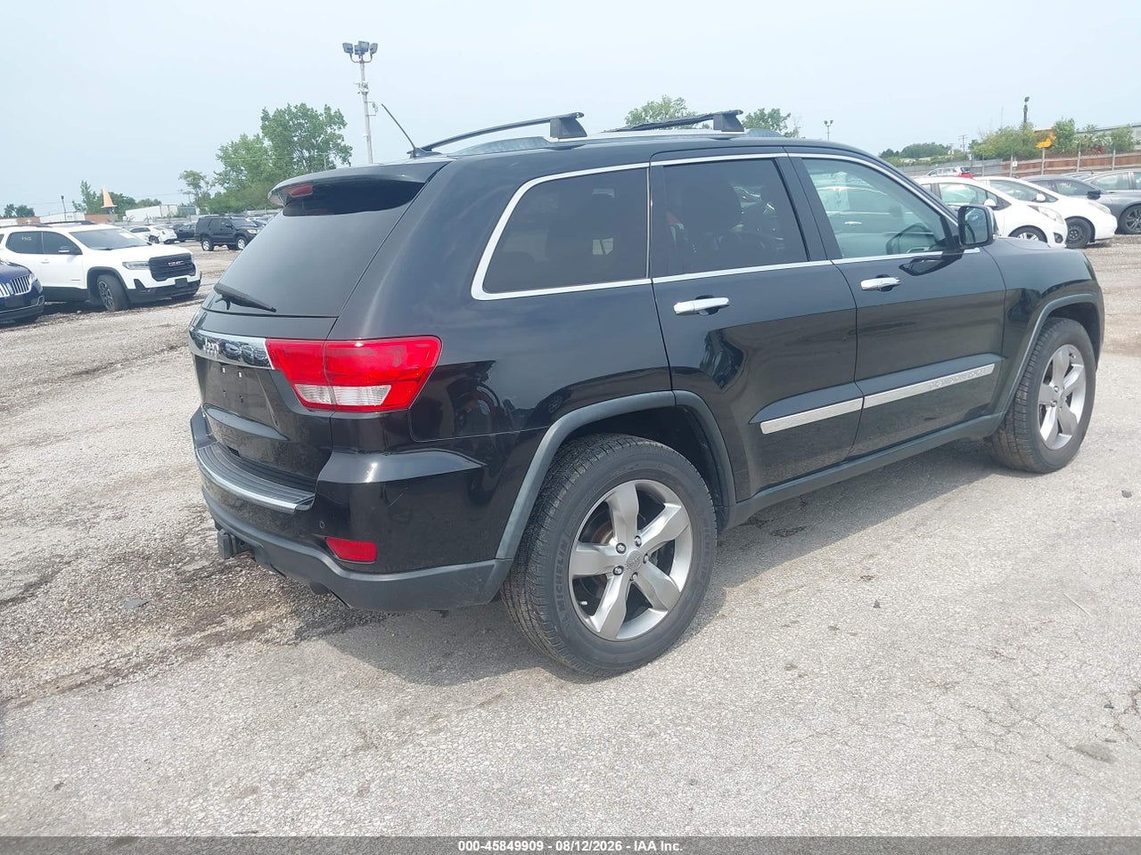 1C4RJFBT8DC****** · 2013 JEEP GRAND CHEROKEE LIMITED · 4/11