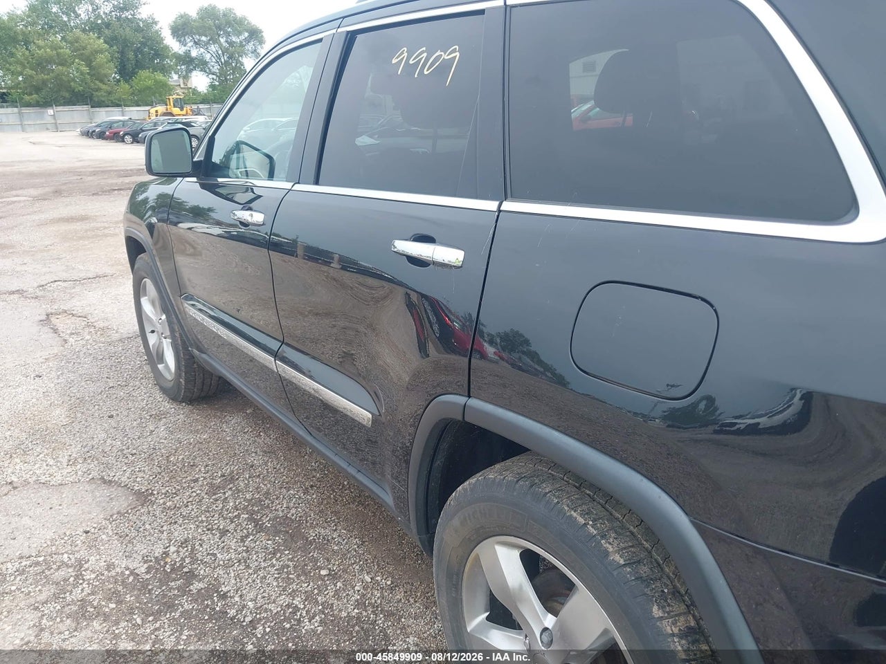 1C4RJFBT8DC****** · 2013 JEEP GRAND CHEROKEE LIMITED · 6/11