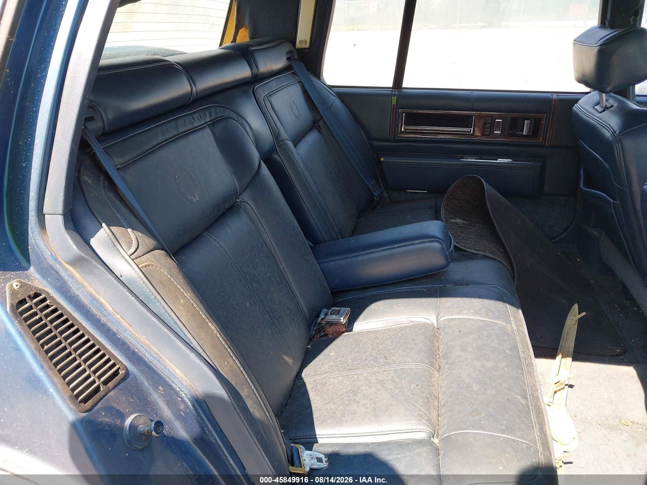 1G6CD5334L4****** · 1990 CADILLAC DEVILLE   · 8/11