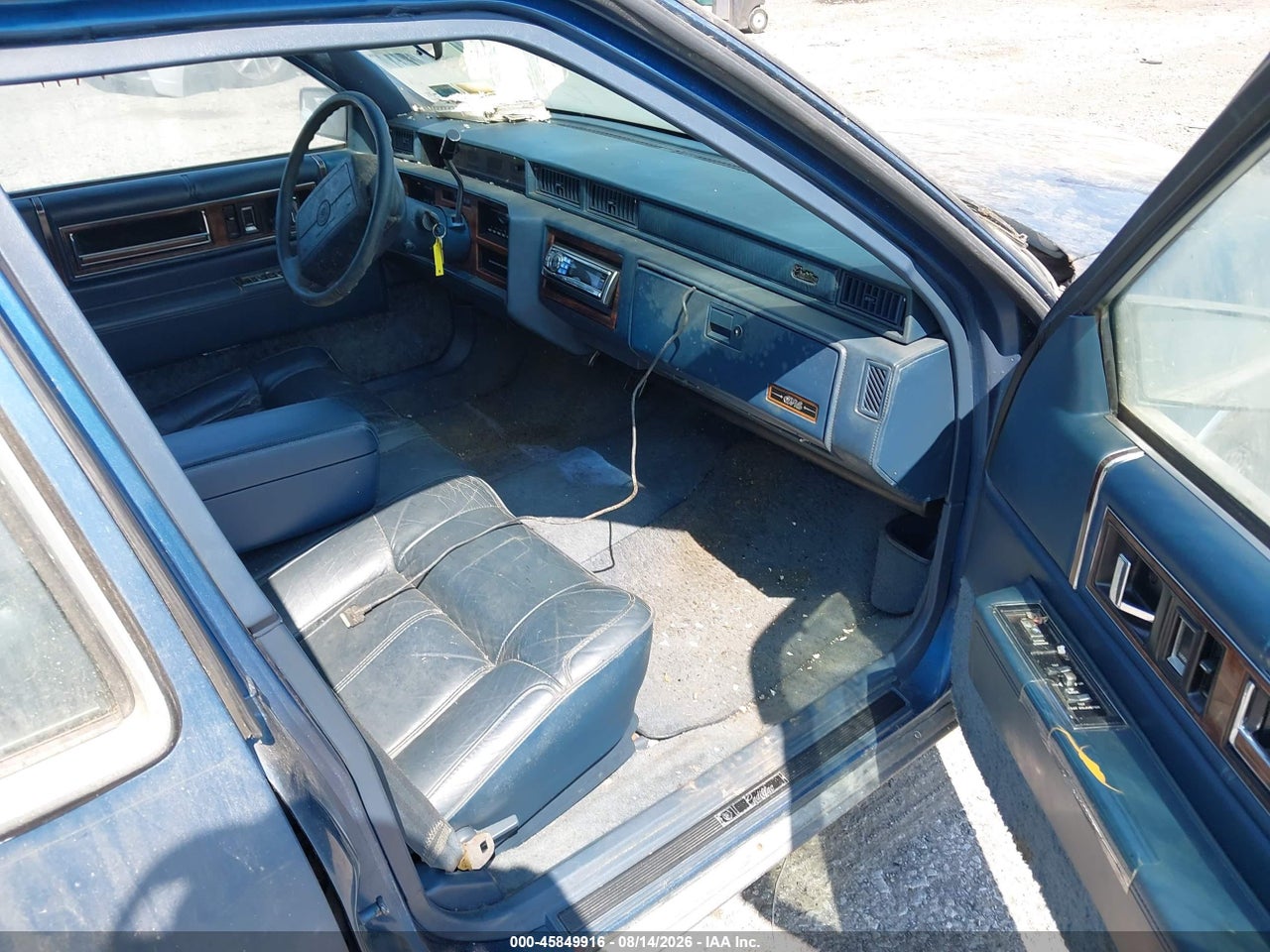 1G6CD5334L4****** · 1990 CADILLAC DEVILLE   · 5/11