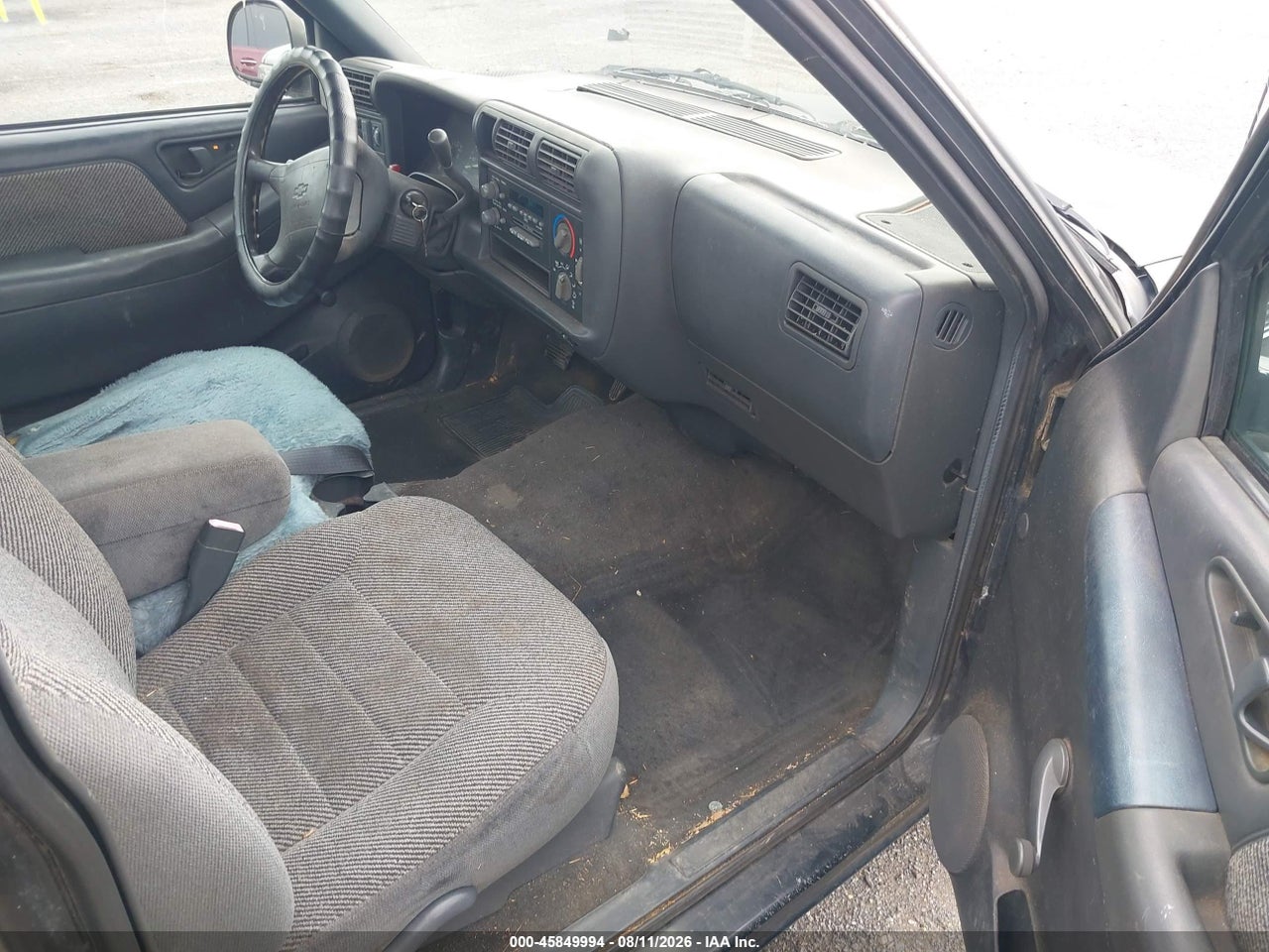 1997 CHEVROLET S-10 LS · 5/11