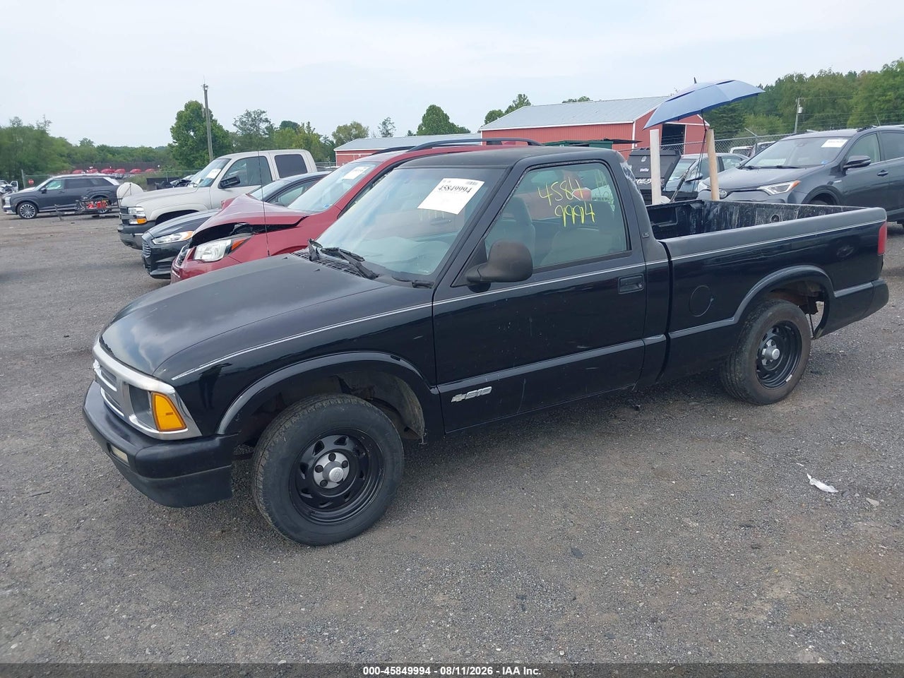 1997 CHEVROLET S-10 LS · 2/11