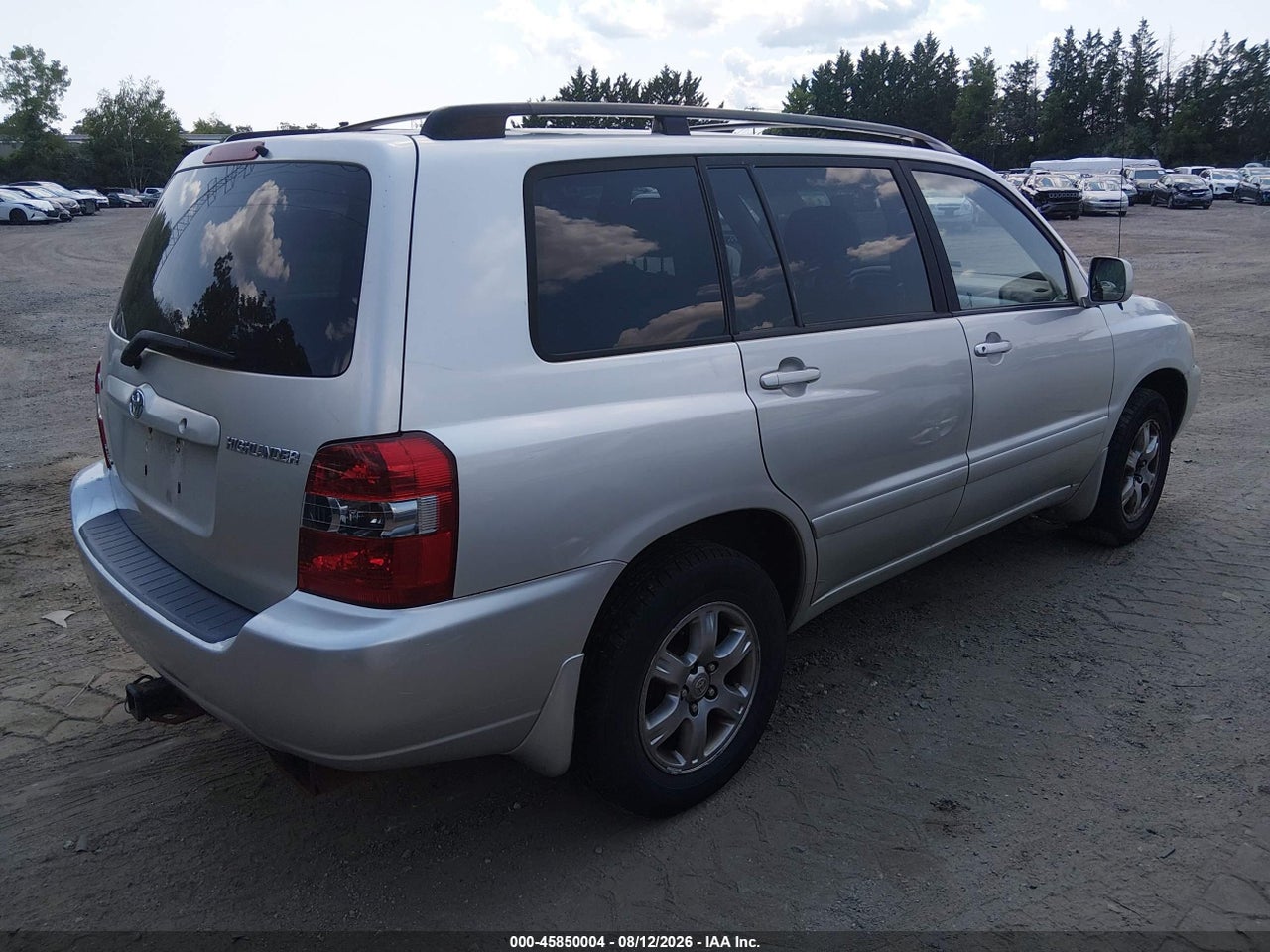 2005 TOYOTA HIGHLANDER V6 · 4/11