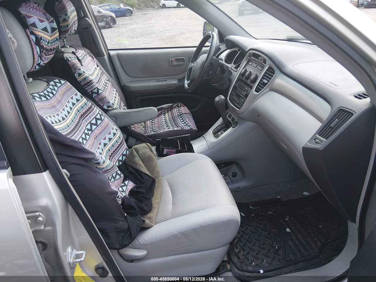 2005 TOYOTA HIGHLANDER V6 · 5/11