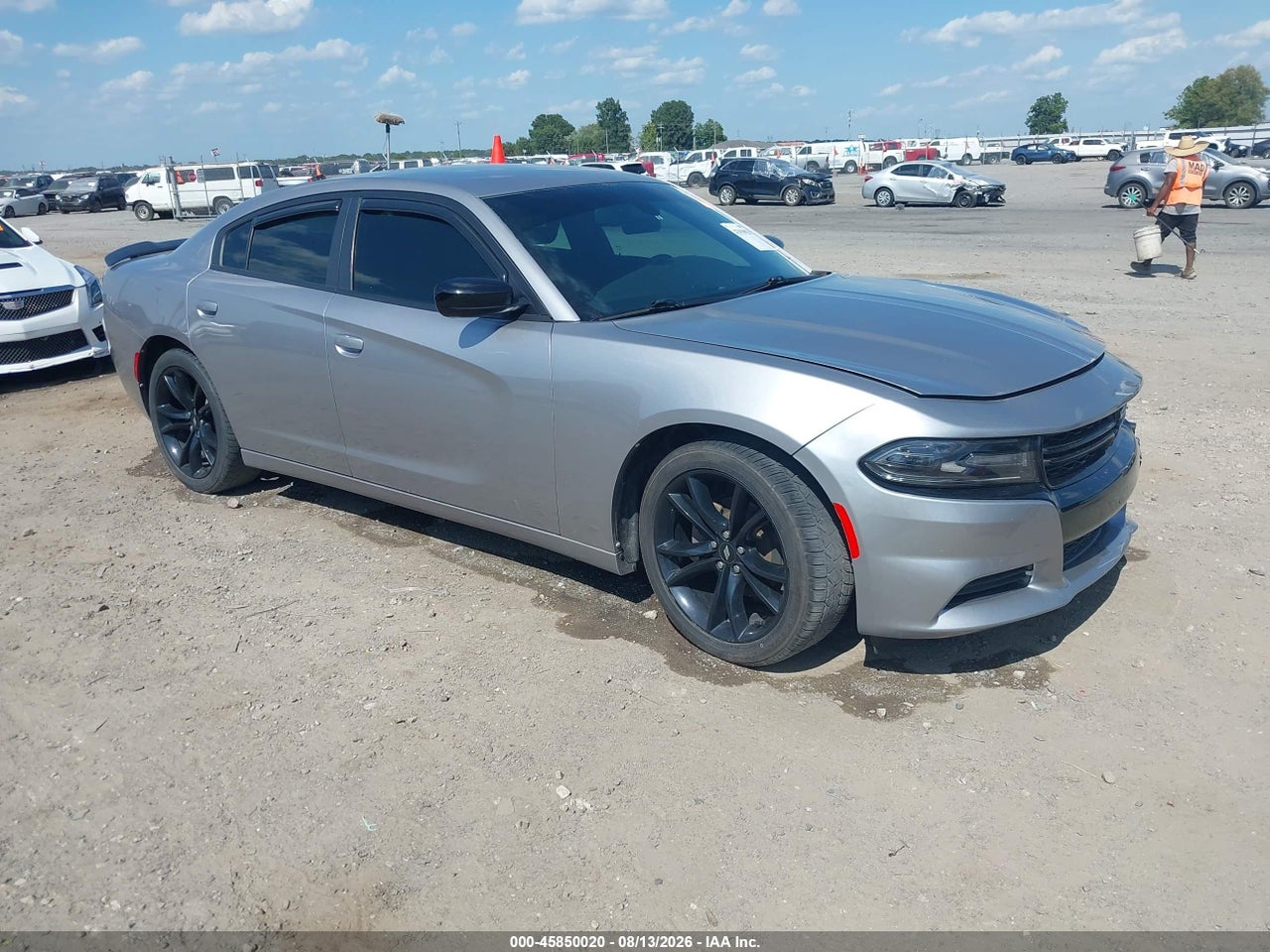 2017 DODGE CHARGER SE RWD