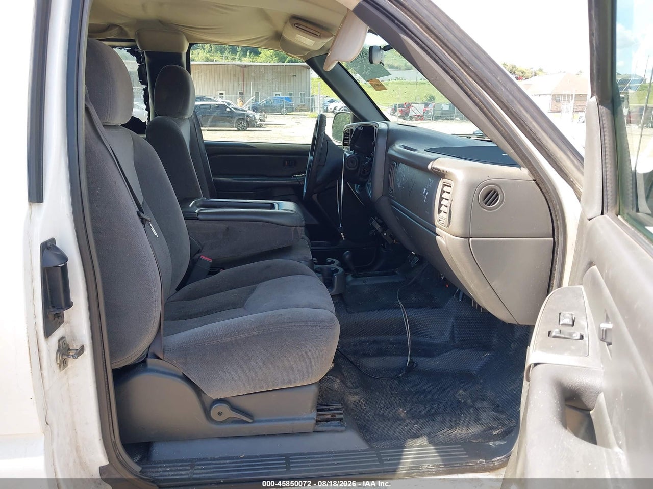 1GTHK29U66E****** · 2006 GMC SIERRA 2500HD WORK TRUCK · 5/11