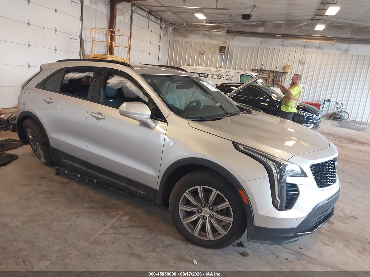 1GYFZER41KF****** · 2019 CADILLAC XT4 SPORT
