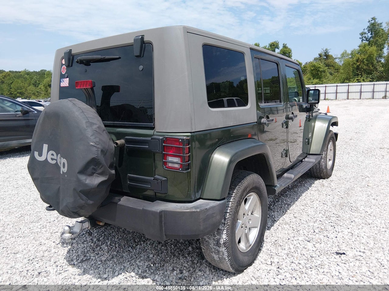 2009 JEEP WRANGLER UNLIMITED SAHARA · 4/11