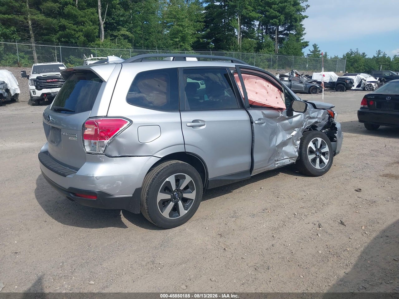 2017 SUBARU FORESTER 2.5I PREMIUM · 4/11