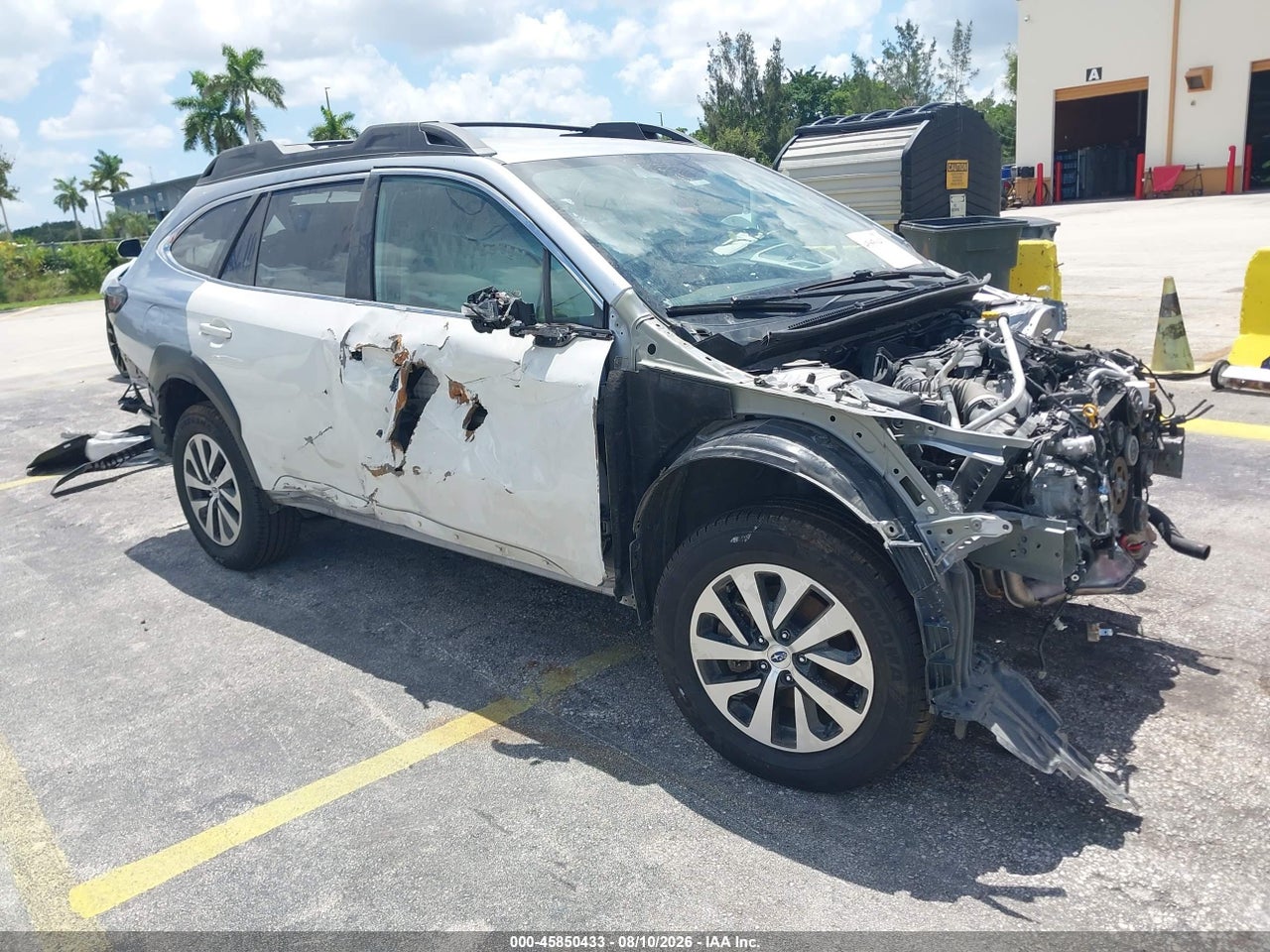 4S4BTADC7P3****** · 2023 SUBARU OUTBACK PREMIUM