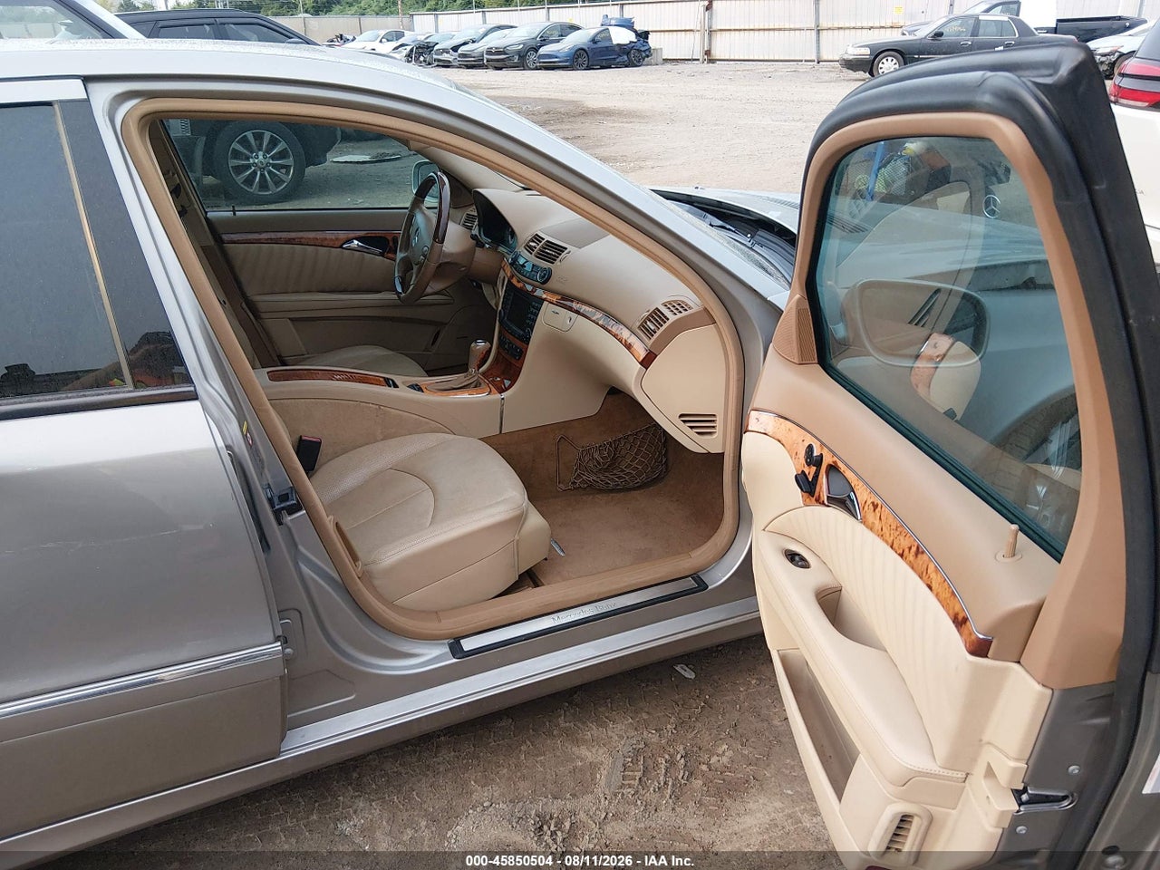 2007 MERCEDES-BENZ E 550 · 5/10