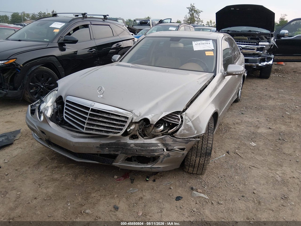 2007 MERCEDES-BENZ E 550 · 6/10