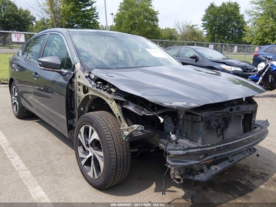 4S3BWAF62M3****** · 2021 SUBARU LEGACY PREMIUM