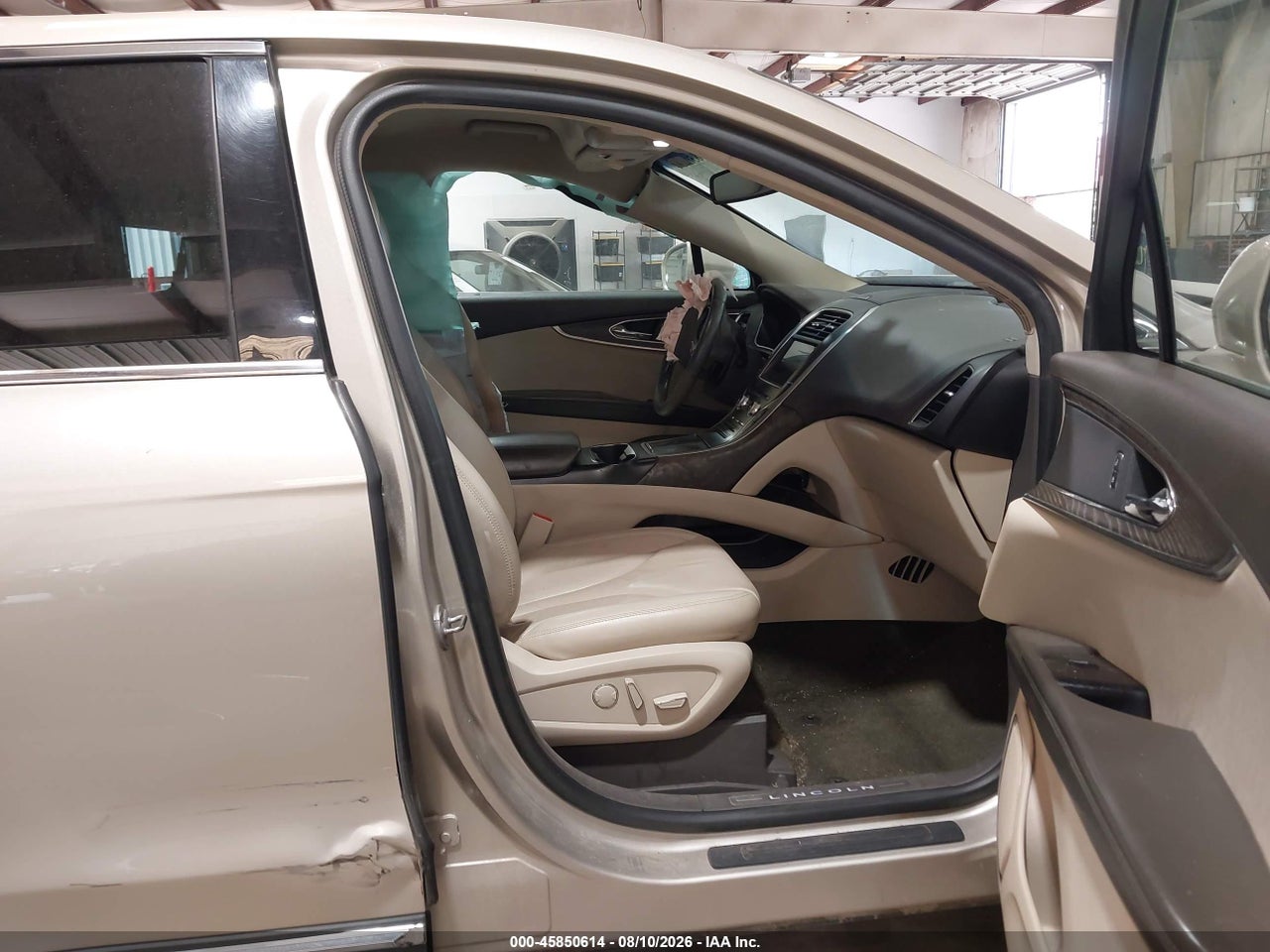 2017 LINCOLN MKX SELECT · 5/10
