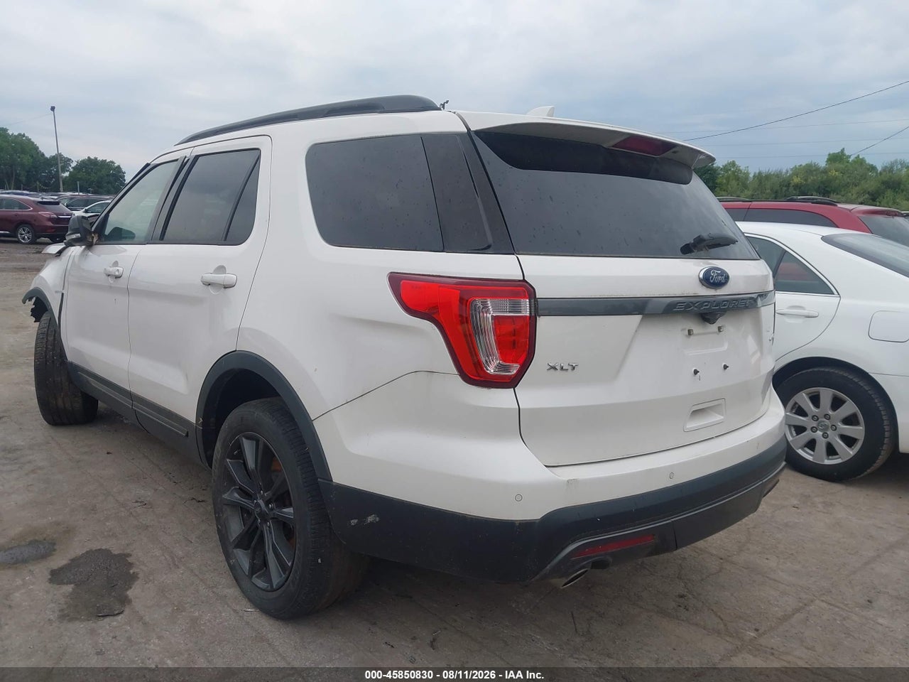 1FM5K8D82HG****** · 2017 FORD EXPLORER XLT · 3/11