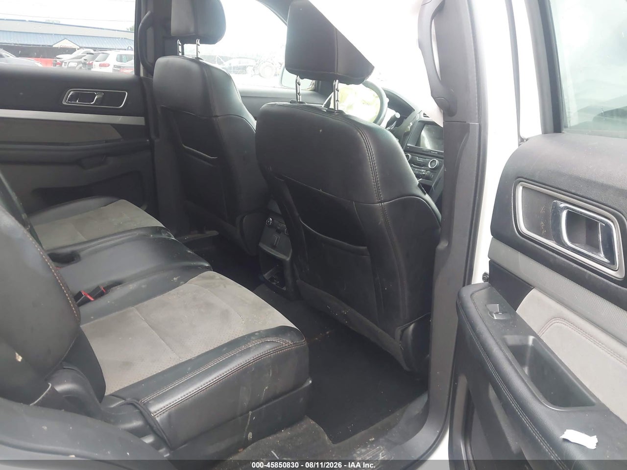 1FM5K8D82HG****** · 2017 FORD EXPLORER XLT · 8/11