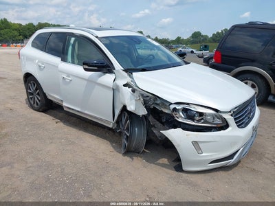 YV449MRR0H2****** · 2017 VOLVO XC60 T6 DYNAMIC
