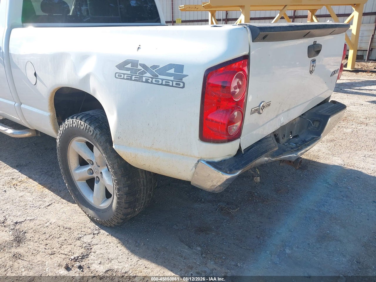 2008 DODGE RAM 1500 SLT · 6/11