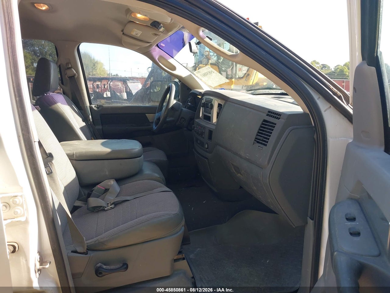 2008 DODGE RAM 1500 SLT · 5/11