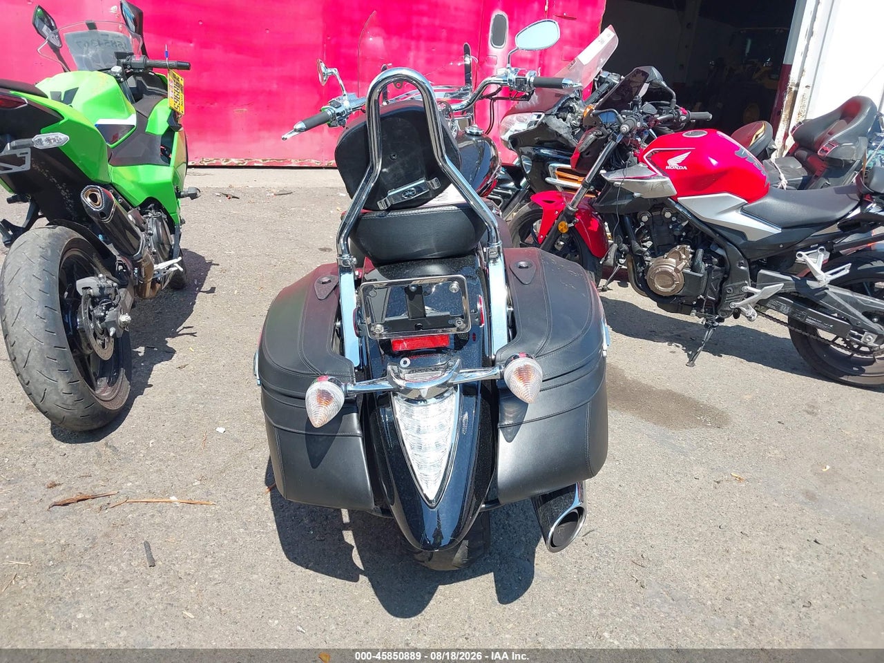 2012 YAMAHA XV1900 CT · 6/11