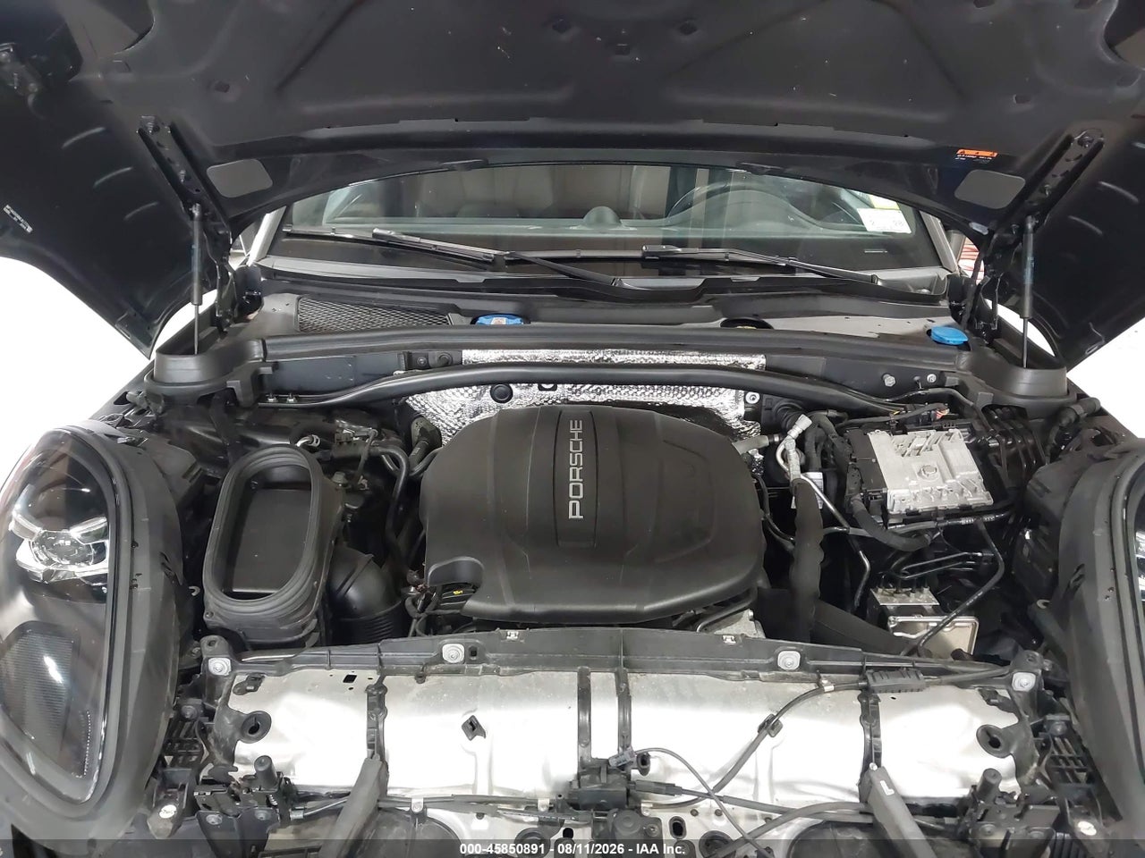 WP1AA2A58ML****** · 2021 PORSCHE MACAN · 10/11
