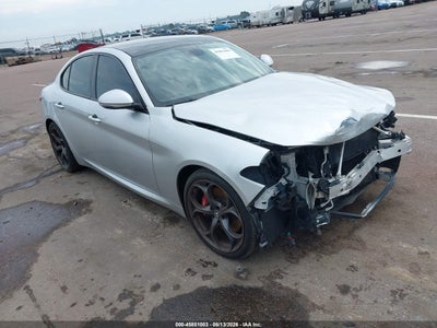ZARFAEDN2J7****** · 2018 ALFA ROMEO GIULIA TI SPORT RWD