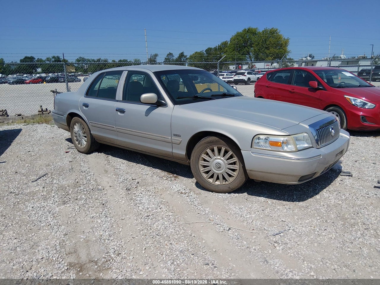 2MEBM7FV8AX****** · 2010 MERCURY GRAND MARQUIS LS (FLEET ONLY)