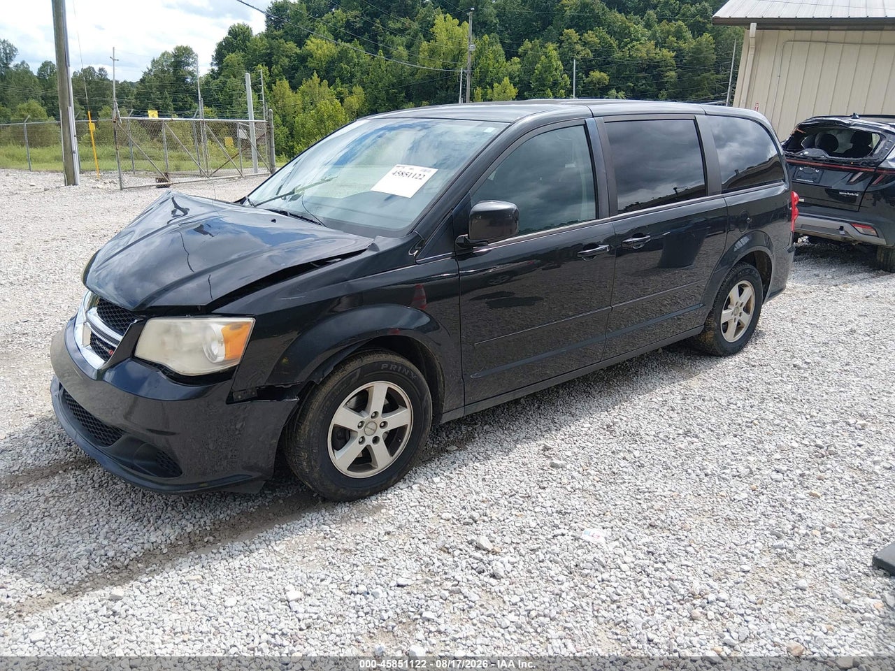 2013 DODGE GRAND CARAVAN SXT · 2/11