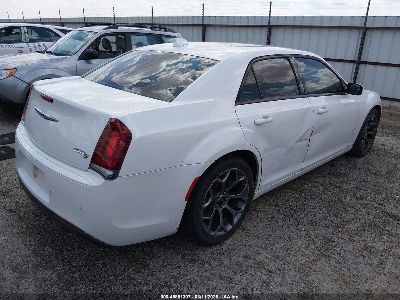 2015 CHRYSLER 300 300S · 4/11