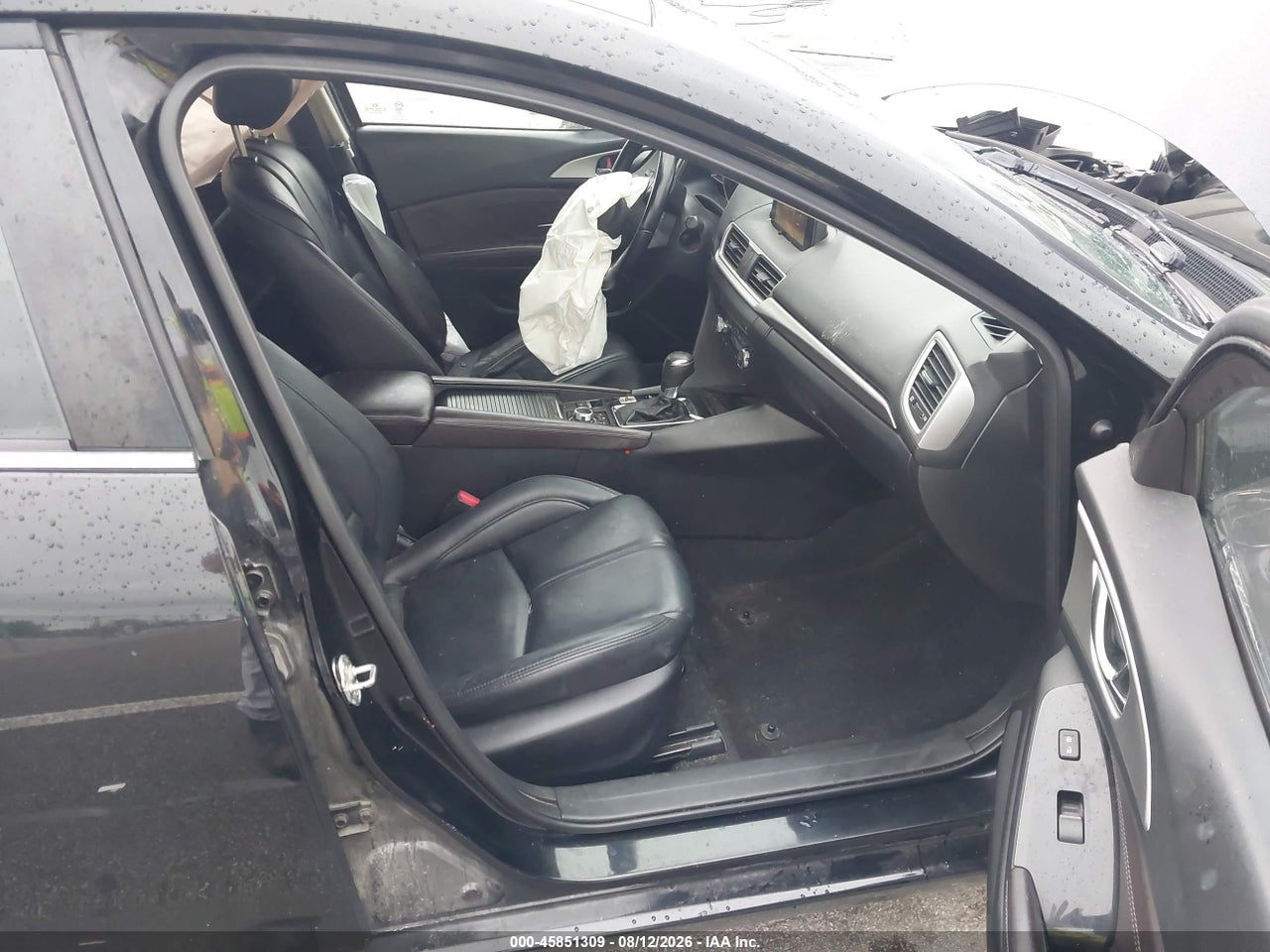 2017 MAZDA MAZDA3 TOURING · 5/11