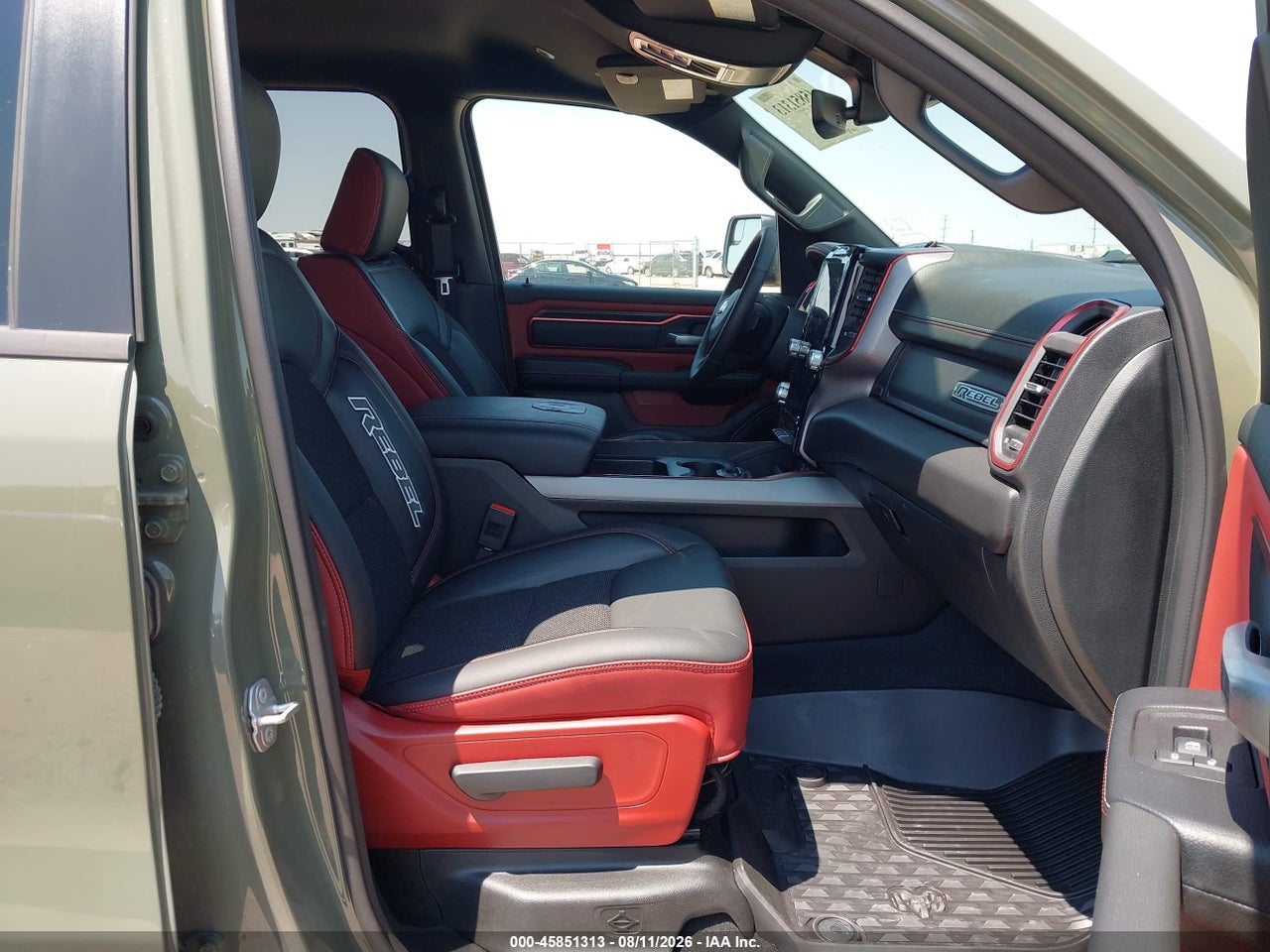 2026 RAM 1500 REBEL  4X4 5'7 BOX · 5/11