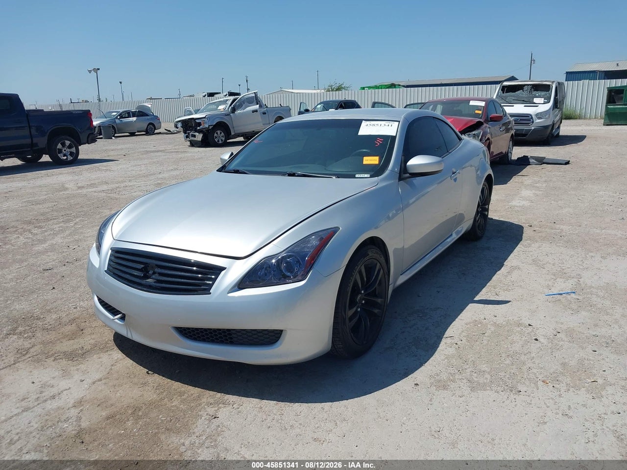 2010 INFINITI G37 · 2/11