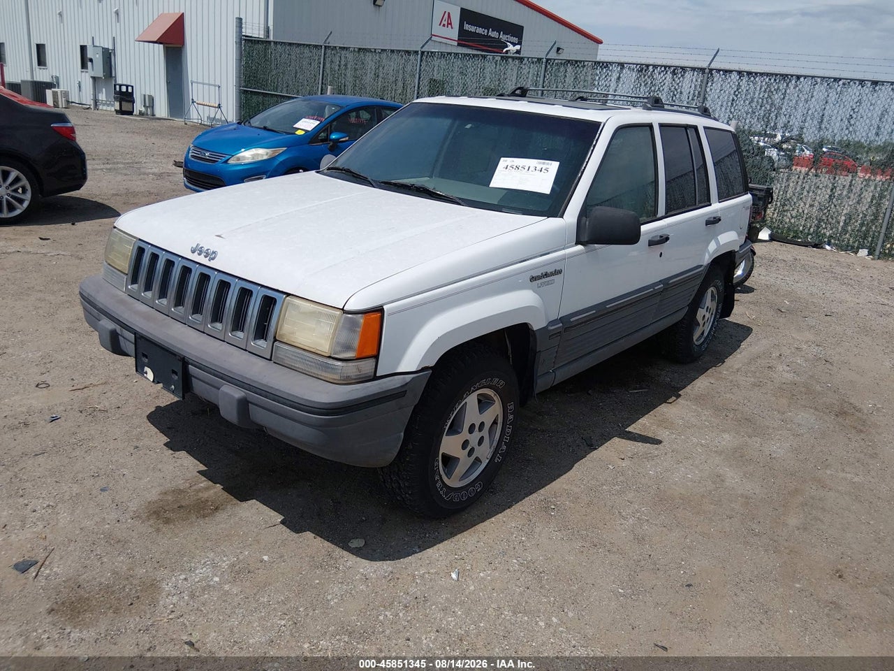 1995 JEEP GRAND CHEROKEE LAREDO · 2/11