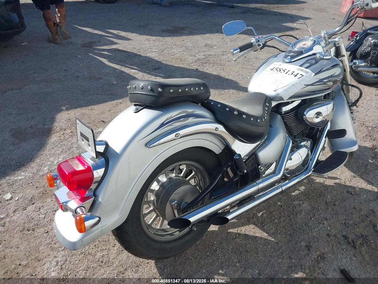 2008 SUZUKI VL800   · 4/11