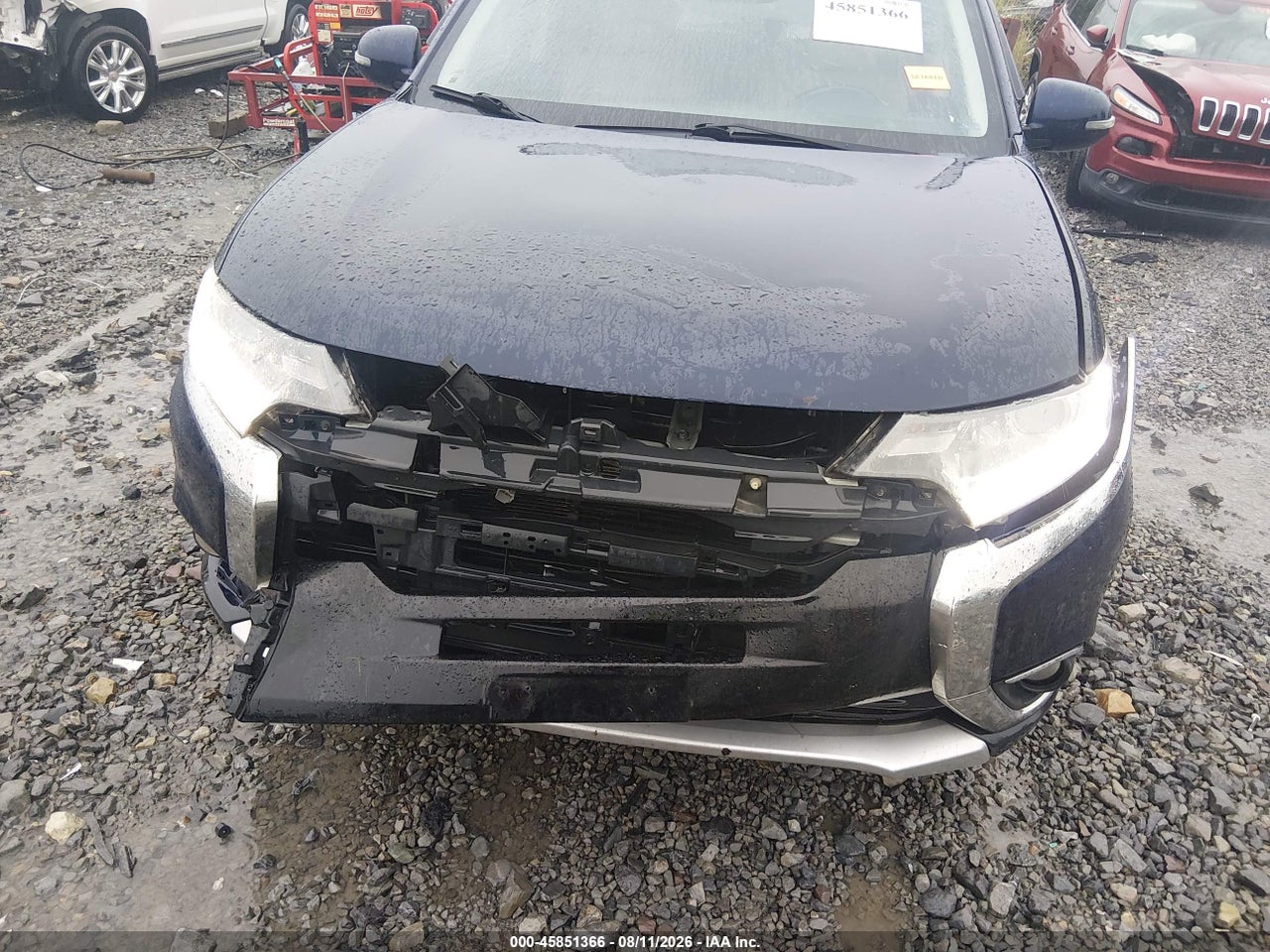 2018 MITSUBISHI OUTLANDER ES/LE/SE/SEL · 6/11